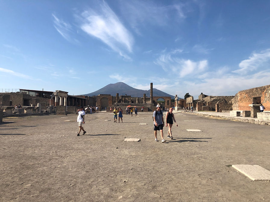 books set in Pompeii best books set in Italy books that take place in italy