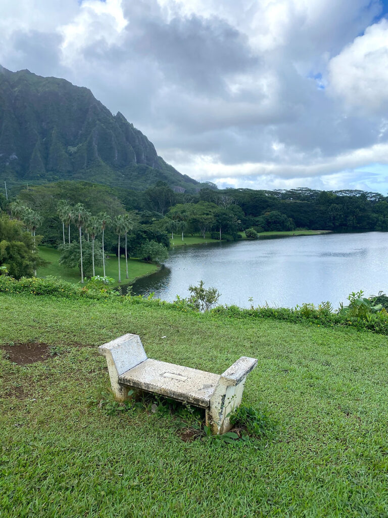 things to know before going to hawaii rain in hawaii rain at the beach