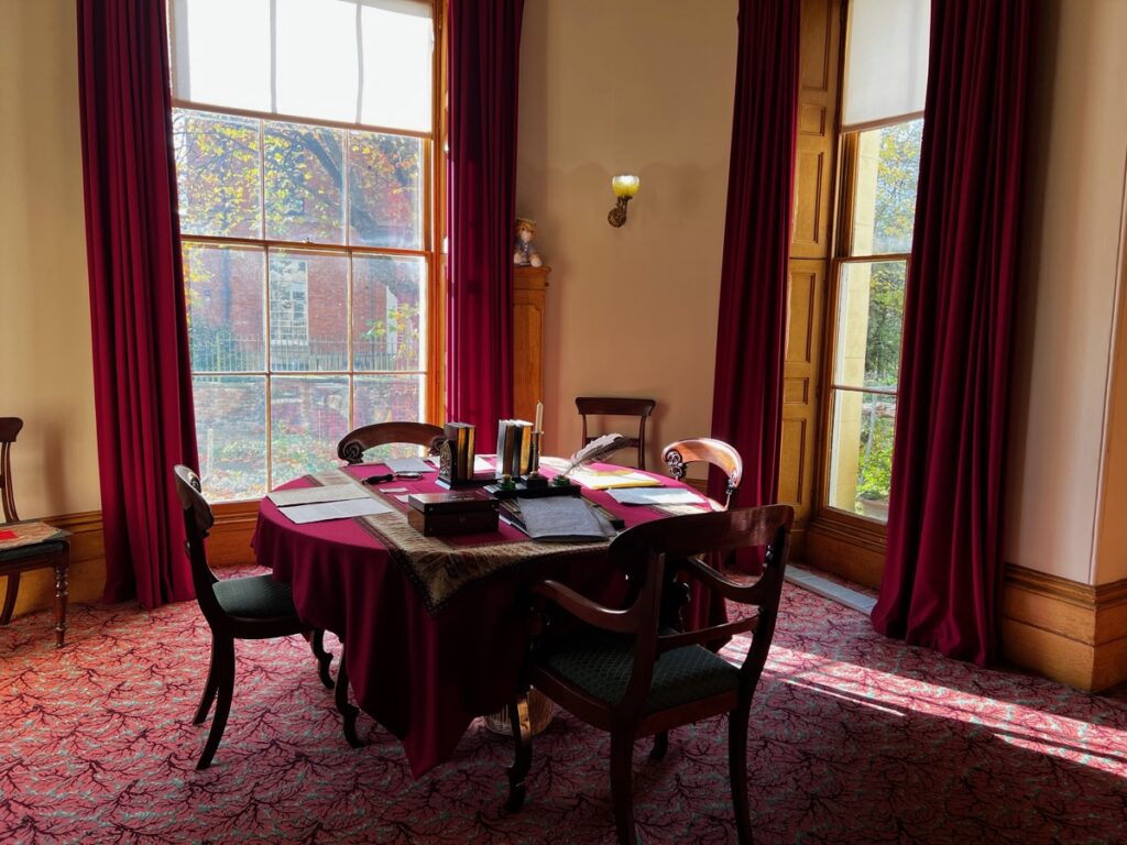 84 plymouth grove elizabeth gaskells house manchester uk writers house victorian writers