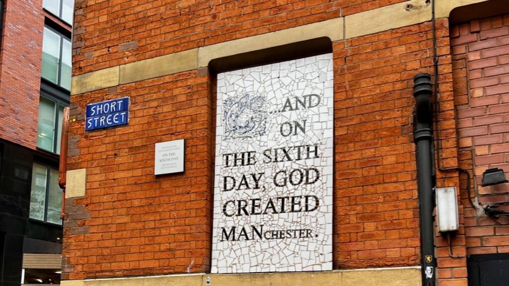 what to do in manchester for book lovers