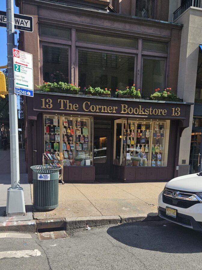 19 Coolest Bookstores In NYC (Picked By Bookstagrammers) A WellRead